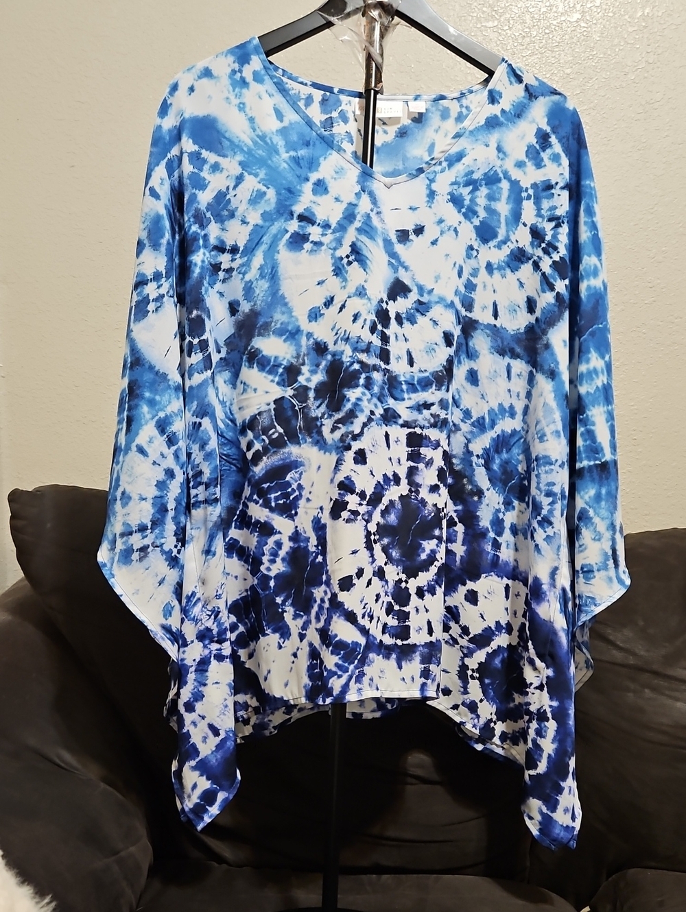 Belle by Kim Gravel White and Blue Tie-Dye V-Neck Poncho Tunic